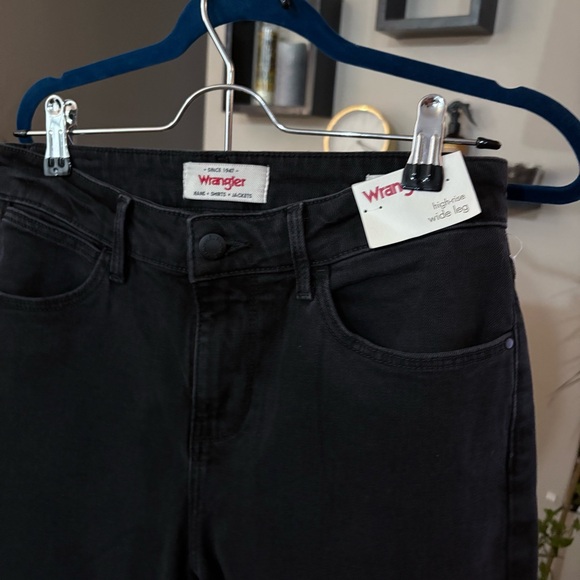 Wrangler Women's Dark Wide Leg Jeans - Picture 2 of 10